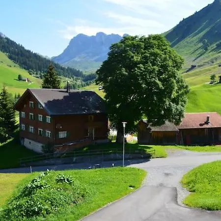 Haus In Der Rueti *